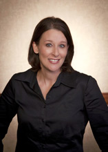 Charmian-Holton